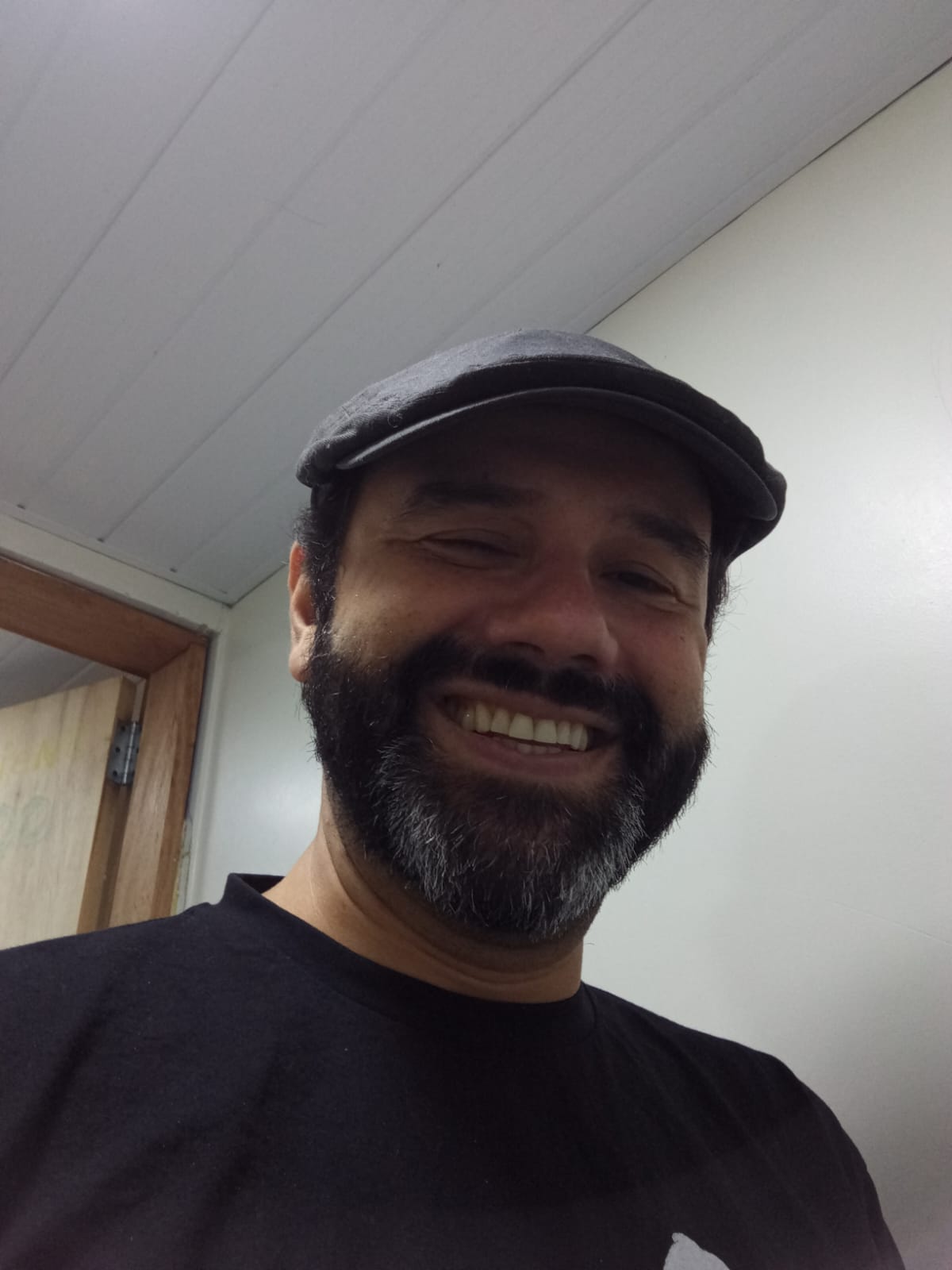 Wagner Luiz Schmit Ishibashi.jpg